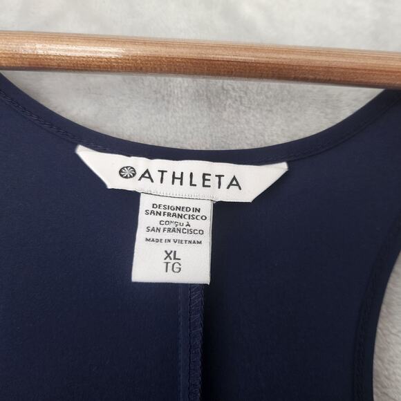 Athleta Presidio Traveler Maxi Dress - Picture 6 of 14